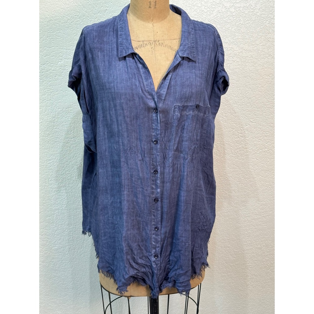 Umgee USA Womens 1XL Blue Short Sleeve Button Down Flowy Shirt Raw Hem WA3025
